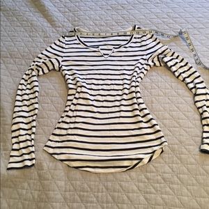 GAP striped shirt